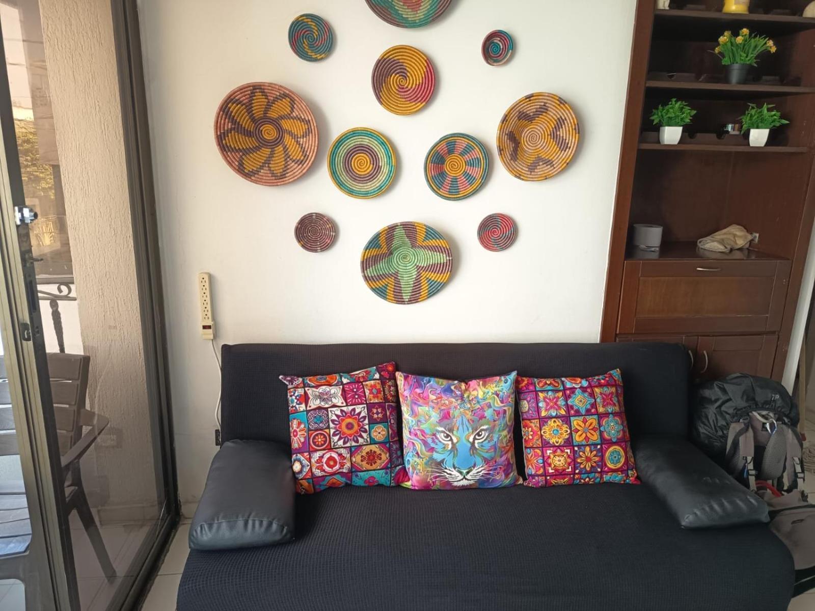 San Jacinto Guest house *